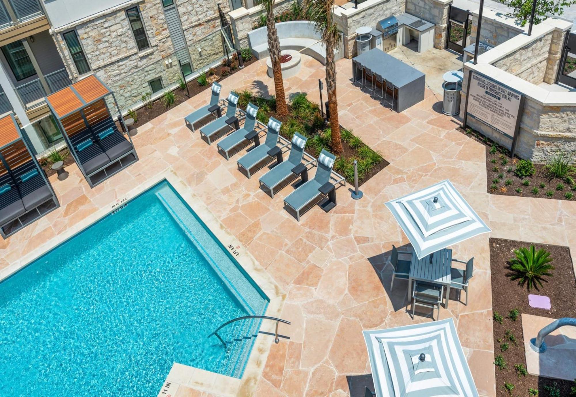 The Artesian Apartments By Barsala The Hills Εξωτερικό φωτογραφία