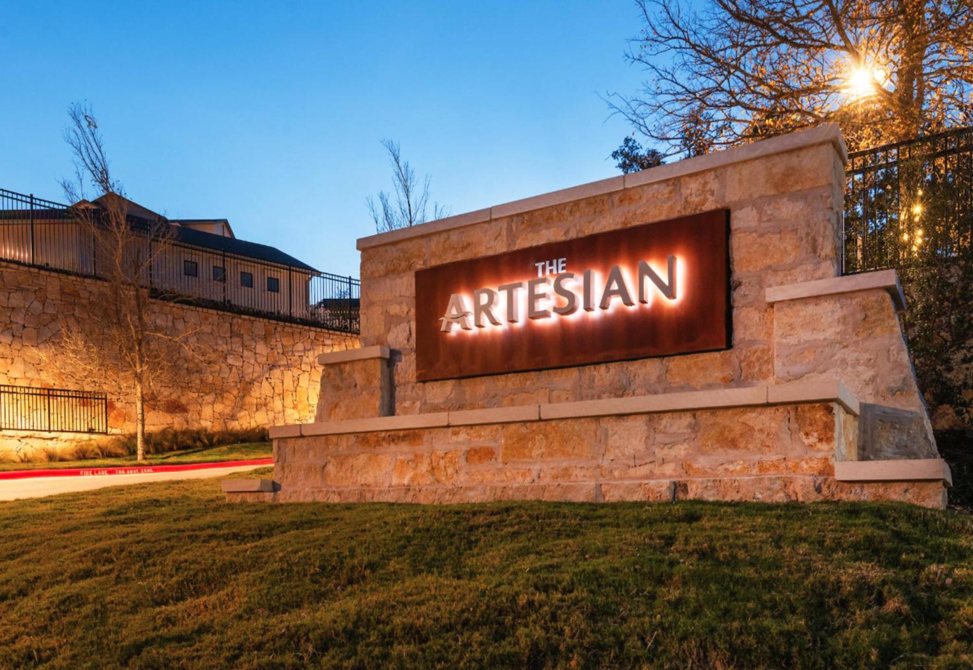 The Artesian Apartments By Barsala The Hills Εξωτερικό φωτογραφία